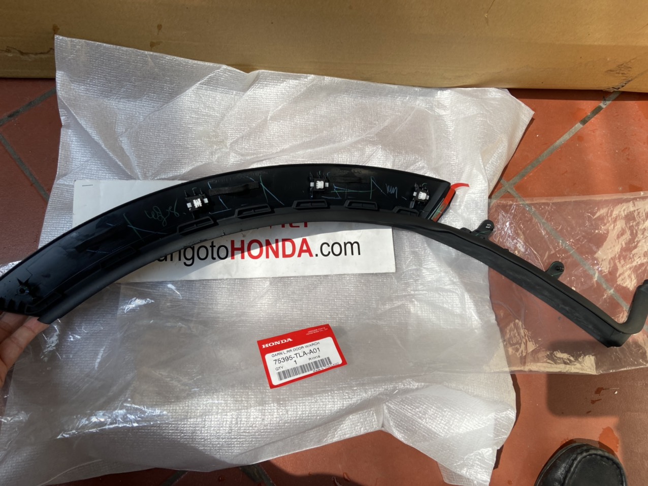 Ốp hông sau xe Honda CRV 2018-2022